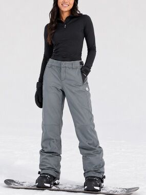 686 women's snowboard pants in a matte grey colorway